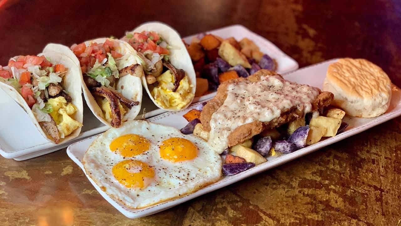 Breakfast Tacos and Fried Steak at Sun Diner