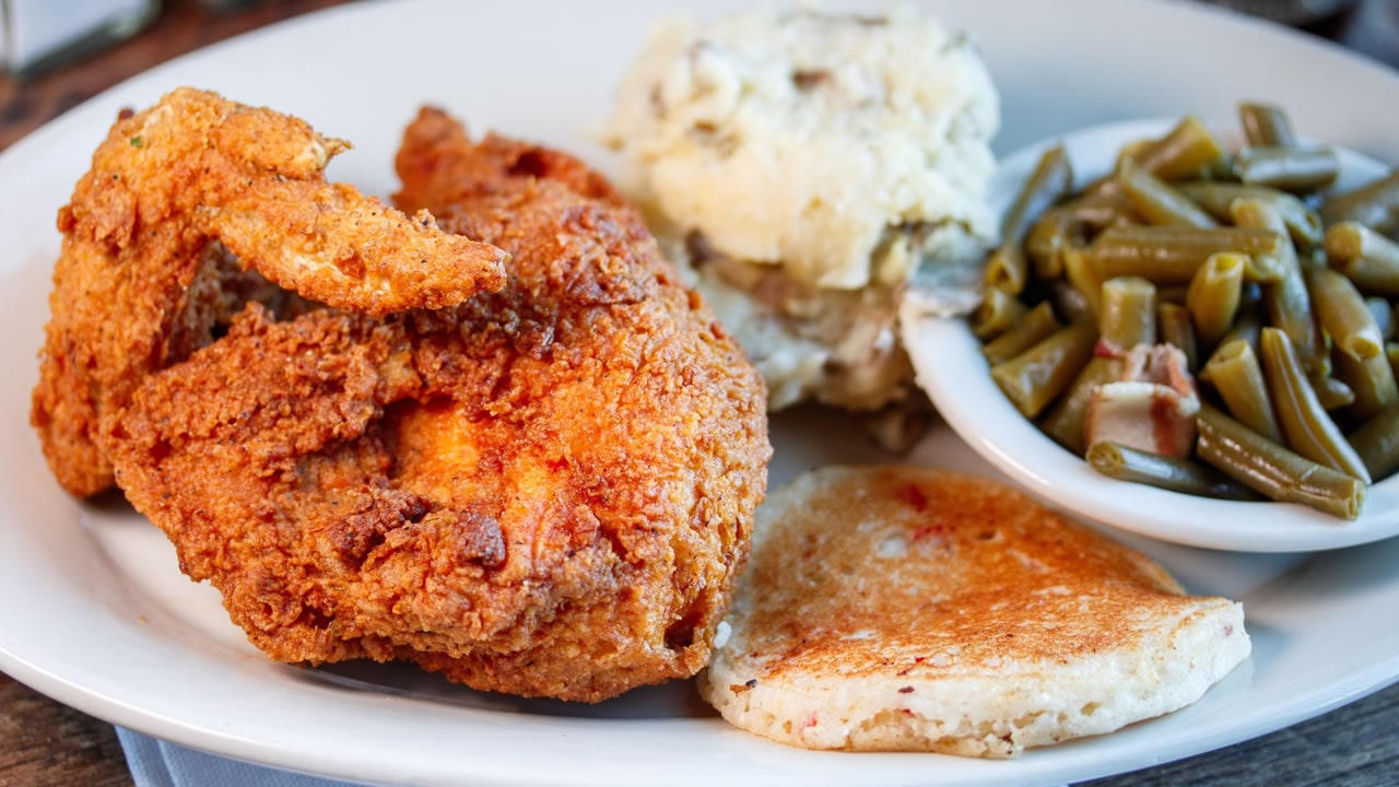 Puckett's Restaurant Fried Chicken Meal